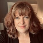 Corinne headshot June2023